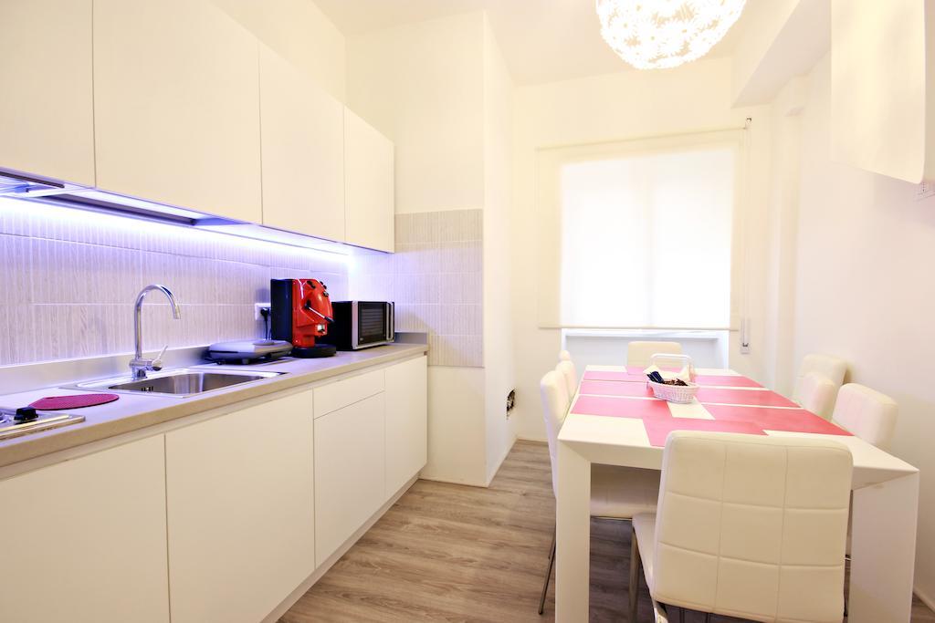 Bed and Breakfast Le Piazze Di Roma Exterior foto