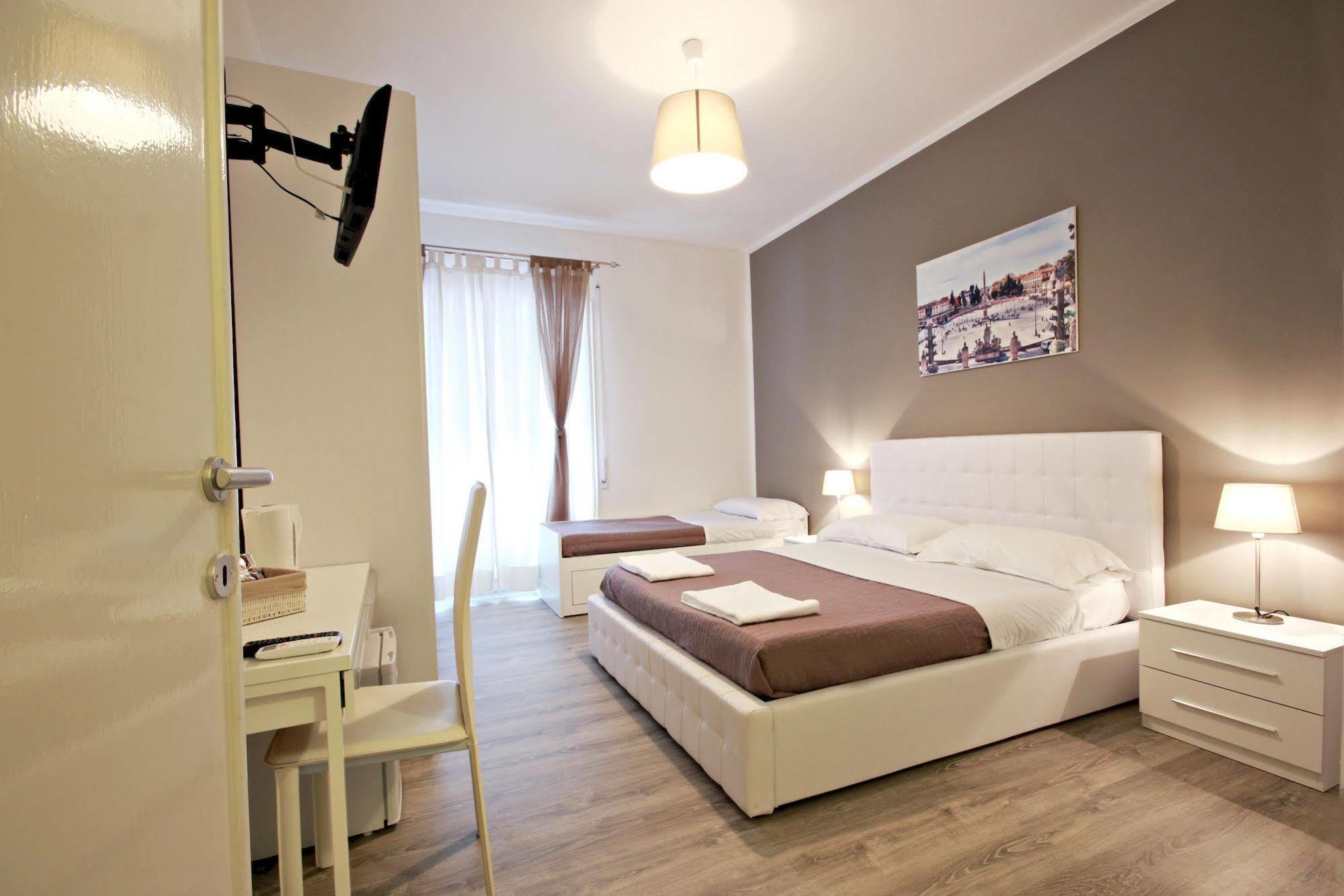 Bed and Breakfast Le Piazze Di Roma Exterior foto