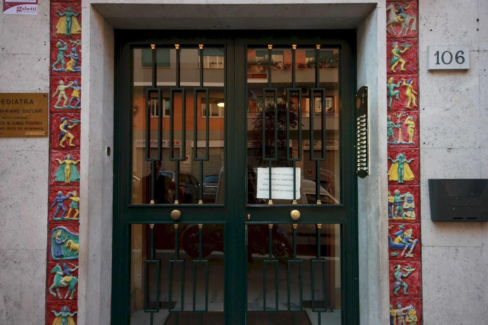 Bed and Breakfast Le Piazze Di Roma Exterior foto